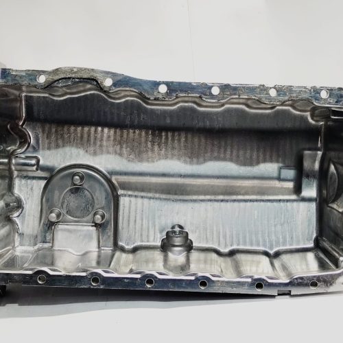 ACEITERA PARA VOLKSWAGEN (1999-2004)
  06A103601AQ 