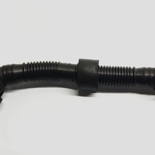 MANGUERA CONEXION BOMBA
INYECCION PARA AUDI A3 TT SEAT 1.8T VOLKSWAGEN A4 GOLF JETTA 1.8T 06A133817Q