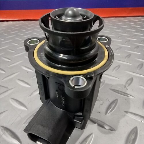 VALVULA AIRE DIVERTER VOLKSWAGEN A6 A7
  GOLF JETTA ESO GOLF PLUS 2.0T GLI AUDI A4 2.0T 06H145710D