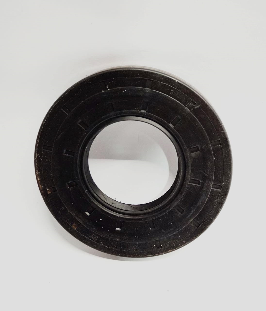 RETENEDOR DIFERENCIAL PARA VOLKSWAGEN PASSAT B8 B6 CC SHARAN TIGUAN AUDI A3 Q3 TT 0A6409596 1 RETENEDOR DIFERENCIAL PARA
VOLKSWAGEN PASSAT B8 B6 CC SHARAN TIGUAN AUDI A3 Q3 TT 0A6409596