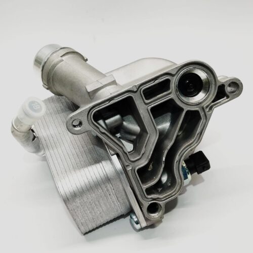 BASE Y ENFRIADOR ACEITE PARA
  BMW E81 1 SERIE E90 E92 E93 F34 X3 F25 X4 F26 X5 E70 X6 E71 E72 Z4 E89
  11428683206
