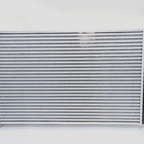 RADIADOR INTERCOOLER PARA
VOLKSWAGEN (2005-2010) 1K0145803Q