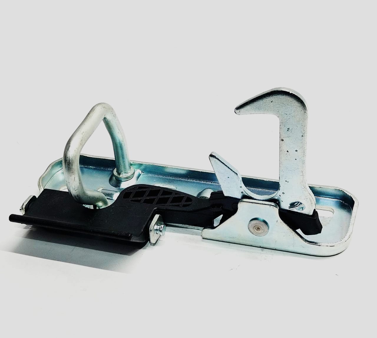 TRABADOR CHAPA CAPO PARA VOLKSWAGEN (I 07-18 1) 1 TRABADOR
CHAPA CAPO PARA VOLKSWAGEN (I 07-18 1)