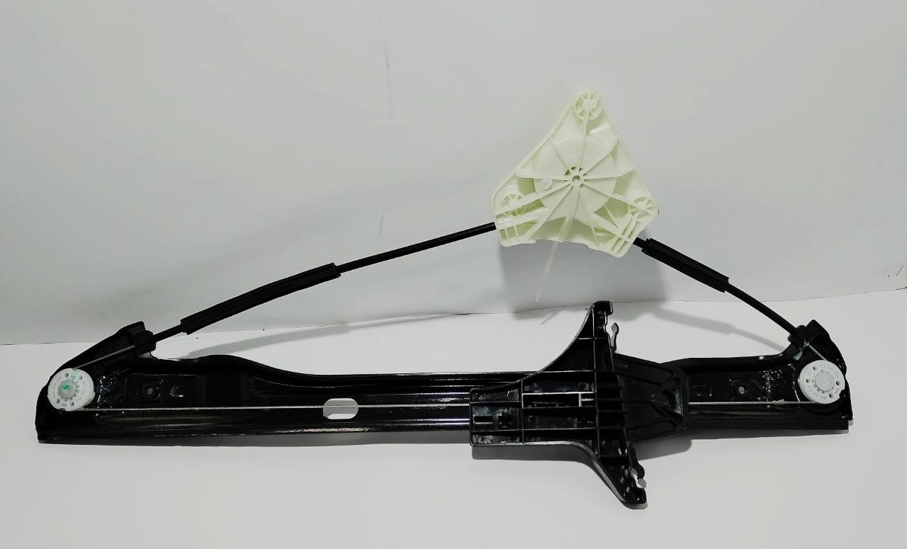 CREMALLERA VIDRIO TRASERA L SIN MOTOR PARA VOLKSWAGEN (2010-2016) 2H7839401B 1 CREMALLERA VIDRIO TRASERA L SIN MOTOR
PARA VOLKSWAGEN (2010-2016) 2H7839401B