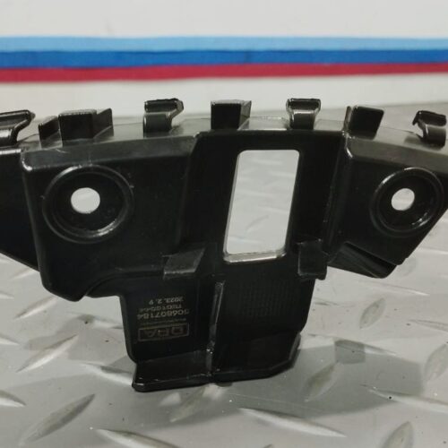 SOPORTE BOMPER R PARA
  VOLKSWAGEN A6 JETTA 2.0T SEDAN 5C6807184