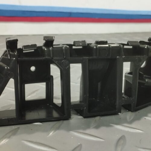 SOPORTE
  BOMPER DELANTERO L PARA VOLKSWAGEN (2012-2017) 5N0807183D 