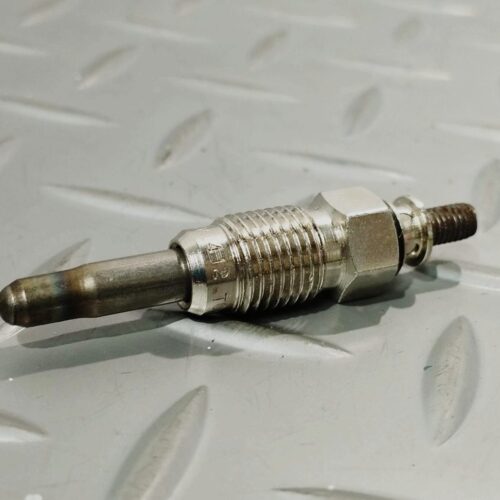 BUJIA PRECALENTAMIENTO PARA
  VOLKSWAGEN GOLF T4 JETTA AUDI 80 SE N10213002
